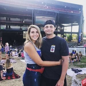 Meet your Posher, Mikinsey